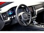 Volvo V60 2.0 T8 AWD Long Range 335kW/455pk Aut8 Plug-in hybrid Plus Dark PANORAMADAK + PILOT ASSIST + EL.TREKHAAK + STOEL-&STUURVERWARMING + MATRIX LED + ADAPT.CRUISE + KEYLESS + SPORTSTOELEN + CAMERA + PARKSENSOREN V&A + 19" LM-VELGEN!!