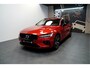 Volvo V60 2.0 T8 AWD Long Range 335kW/455pk Aut8 Plug-in hybrid Plus Dark PANORAMADAK + PILOT ASSIST + EL.TREKHAAK + STOEL-&STUURVERWARMING + MATRIX LED + ADAPT.CRUISE + KEYLESS + SPORTSTOELEN + CAMERA + PARKSENSOREN V&A + 19" LM-VELGEN!!