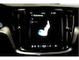 Volvo V60 2.0 T8 AWD Long Range 335kW/455pk Aut8 Plug-in hybrid Plus Dark PANORAMADAK + PILOT ASSIST + EL.TREKHAAK + STOEL-&STUURVERWARMING + MATRIX LED + ADAPT.CRUISE + KEYLESS + SPORTSTOELEN + CAMERA + PARKSENSOREN V&A + 19" LM-VELGEN!!