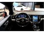 Volvo V60 2.0 T8 AWD Long Range 335kW/455pk Aut8 Plug-in hybrid Plus Dark PANORAMADAK + PILOT ASSIST + EL.TREKHAAK + STOEL-&STUURVERWARMING + MATRIX LED + ADAPT.CRUISE + KEYLESS + SPORTSTOELEN + CAMERA + PARKSENSOREN V&A + 19" LM-VELGEN!!