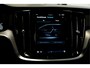 Volvo V60 2.0 T8 AWD Long Range 335kW/455pk Aut8 Plug-in hybrid Plus Dark PANORAMADAK + PILOT ASSIST + EL.TREKHAAK + STOEL-&STUURVERWARMING + MATRIX LED + ADAPT.CRUISE + KEYLESS + SPORTSTOELEN + CAMERA + PARKSENSOREN V&A + 19" LM-VELGEN!!