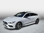Mercedes-Benz CLA Shooting Brake 250 e AMG Line | Nightpakket | Panoramadak | Achteruitrijcamera | Stoelverwarming | Sfeerverlichting | Apple & Android Carplay