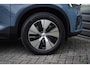 Volvo XC40 1.5 T4 Recharge Inscription Expression parkeer sensoren voor & achter + Camera achter | Cruise Control | Apple Carplay/Android Auto