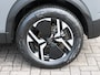 Peugeot 2008 1.2 Hybrid 136PK GT | AppleCarPlay/AndroidAuto | Climate Control | Adaptive Cruise Control | 360'Camera | FULL LED | Navigatie | LMV | Parkeersensoren | Privacy Glass | Isofix | Two-Tone | Sfeerverlichting |