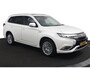 Mitsubishi Outlander 2.4 PHEV Instyle Navi  | Achteruitrijcamera | 1500 KG Trekgewicht