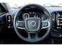 Volvo XC40 1.5 T4 Recharge R-Design | Panoramadak met schuif-/kantelfunctie | Semi elektrische trekhaak | Verwarmbare voorstoelen en stuurwiel | Verwarmbare voorruit | Apple carplay/Android auto | Voorverwarming | Keyless