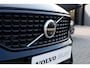 Volvo XC40 1.5 T4 Recharge R-Design | Panoramadak met schuif-/kantelfunctie | Semi elektrische trekhaak | Verwarmbare voorstoelen en stuurwiel | Verwarmbare voorruit | Apple carplay/Android auto | Voorverwarming | Keyless