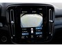 Volvo XC40 1.5 T4 Recharge R-Design | Panoramadak met schuif-/kantelfunctie | Semi elektrische trekhaak | Verwarmbare voorstoelen en stuurwiel | Verwarmbare voorruit | Apple carplay/Android auto | Voorverwarming | Keyless