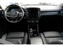 Volvo XC40 1.5 T4 Recharge R-Design | Panoramadak met schuif-/kantelfunctie | Semi elektrische trekhaak | Verwarmbare voorstoelen en stuurwiel | Verwarmbare voorruit | Apple carplay/Android auto | Voorverwarming | Keyless