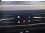 Volkswagen Golf 1.4 eHybrid Style 204 PK PHEV | Navigatie | Keyless entry | Ergo-Active bestuurdersstoel elektrisch verstelbaar, incl. geheugen-en massagefunctie | Stoelverwarming |