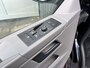 Volkswagen Transporter 2.0 TDI L2H1 DC 150PK Airco Cruise controle Telefoonverbinding Trekhaak 2500kg trekgewicht Apple carplay Navigatiesysteem schuifdeur Euro 6 DC 1e eigenaar Dealer onderhouden