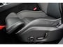 Volvo XC60 T6 Automaat Plug-in hybrid AWD Ultra Dark | 22" Lichtmetalen velgen | Extra getint glas | Luchtvering | Panoramadak | 360º Camera | Interieur Voorverwarming | Adaptieve Cruise Control | Blind spot | Semi elektrische Trekhaak | Harman Kardon audio | Voorstoelen- en stuurwielverwarming |