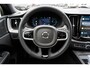 Volvo XC60 T6 Automaat Plug-in hybrid AWD Ultra Dark | 22" Lichtmetalen velgen | Extra getint glas | Luchtvering | Panoramadak | 360º Camera | Interieur Voorverwarming | Adaptieve Cruise Control | Blind spot | Semi elektrische Trekhaak | Harman Kardon audio | Voorstoelen- en stuurwielverwarming |