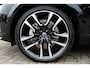 Volvo XC60 T6 Automaat Plug-in hybrid AWD Ultra Dark | 22" Lichtmetalen velgen | Extra getint glas | Luchtvering | Panoramadak | 360º Camera | Interieur Voorverwarming | Adaptieve Cruise Control | Blind spot | Semi elektrische Trekhaak | Harman Kardon audio | Voorstoelen- en stuurwielverwarming |