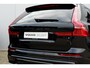 Volvo XC60 T6 Automaat Plug-in hybrid AWD Ultra Dark | 22" Lichtmetalen velgen | Extra getint glas | Luchtvering | Panoramadak | 360º Camera | Interieur Voorverwarming | Adaptieve Cruise Control | Blind spot | Semi elektrische Trekhaak | Harman Kardon audio | Voorstoelen- en stuurwielverwarming |