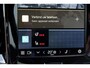 Volvo V60 T6 Automaat Plug-in hybrid AWD Plus Dark | 360° camera |Panoramdak | Premium audio by Harman Kardon | Semi- Elektrische Trekhaak | Verwarmbare Voor- en achterstoelen + Stuurwiel | Verwarmbare Voorruit
