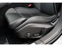 Volvo V60 T6 Automaat Plug-in hybrid AWD Plus Dark | 360° camera |Panoramdak | Premium audio by Harman Kardon | Semi- Elektrische Trekhaak | Verwarmbare Voor- en achterstoelen + Stuurwiel | Verwarmbare Voorruit