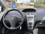 Toyota Yaris 1.3 VVTi Sol | Parkeersensoren achter | Airco | Trekhaak | Elektrische ramen voor | Goed onderhouden