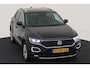 Volkswagen T-Roc 1.5 TSI Automaat Sport | Camera | 17" velgen | LED verlichting |