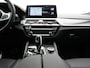 BMW 5-Serie Touring 530e M Sport Plug In Hybrid 293pk Dealer O.H PHEV | Sfeerverlichting | Lederen Sportstoelen Verwarmd | Apple Carplay | Cruise Control | Camera | Blis | Navigatie | DAB |