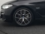 BMW 5-Serie Touring 530e M Sport Plug In Hybrid 293pk Dealer O.H PHEV | Sfeerverlichting | Lederen Sportstoelen Verwarmd | Apple Carplay | Cruise Control | Camera | Blis | Navigatie | DAB |