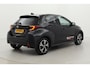 Toyota Yaris 1.5 Hybrid 115 Dynamic | Navigatie | Dodehoek detectie | Parkeersensoren voor/achter | Stoel-/stuurverwarming | Adaptive Cruise | Clima | Keyless | Camera | 16 inch