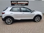 Kia Stonic 1.0 T-GDi DynamicLine | Airco | Cruise control | Camera | Navigatie | LM Velgen | All season banden | RIJKLAARPRIJS INCL 12 MAANDEN GARANTIE EN BEURT