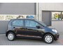 Volkswagen Up! 1.0 BMT 60pk move up! , DAB+ radio, Maps&More , Airco , etc Cruisecontrol tegen €550,- meerprijs .