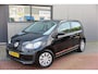 Volkswagen Up! 1.0 BMT 60pk move up! , DAB+ radio, Maps&More , Airco , etc Cruisecontrol tegen €550,- meerprijs .
