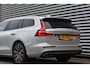 Volvo V60 2.0 T8 Twin Engine AWD Inscription LED | Pano | Harman Kardon | Leder | Carplay | Keyless | Navi | Clima | PDC | 18" LMV