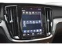 Volvo V60 2.0 T8 Twin Engine AWD Inscription LED | Pano | Harman Kardon | Leder | Carplay | Keyless | Navi | Clima | PDC | 18" LMV