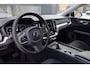 Volvo V60 2.0 B3 Momentum Advantage | Eerste Eigenaar | NAP | BTW Auto | Dealer Onderhouden | Apple Carplay | Cruise