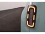 Renault R4 iconic 150 pk comfort range | Warmtepomp | Adaptive Cruise Control | Elektrische achterklep | Climate Control | Achteruitrijcamera | Parkeersensoren voor & achter | Stoelverwarming | Stuurverwarming |