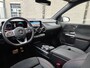 Mercedes-Benz B-klasse 180 Business Solution AMG | AMG-styling | Achterbank in delen neerklapbaar | Achteruitrijcamera