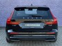 Volvo V60 2.0 T6 Plug-in hybrid AWD Plus Dark | 360° Camera | Stoel en stuurverwarming | Trekhaak | Adaptieve cruise control | Harman/Kardon audio | BLIS dodehoekdetectie |