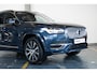 Volvo XC90 T8 Recharge AWD Inscription | Panoramadak met schuif-/kantelfunctie| Semi elektrische trekhaak | Verwarmbare voorstoelen | Verwarmbaar stuurwiel | Premium audio by Harman Kardon  | Rondom zichtcamera | Standkachel | Adaptieve cruise control | 20 inch Lichtmetalen velgen