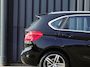 BMW 2-Serie Active Tourer 218i Executive | Stoelverwarming | Navi | Bluetooth | 17"