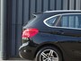 BMW 2-Serie Active Tourer 218i Executive | Stoelverwarming | Navi | Bluetooth | 17"