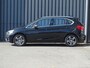 BMW 2-Serie Active Tourer 218i Executive | Stoelverwarming | Navi | Bluetooth | 17"
