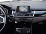 BMW 2-Serie Active Tourer 218i Executive | Stoelverwarming | Navi | Bluetooth | 17"