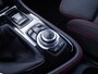 BMW 2-Serie Active Tourer 218i Executive | Stoelverwarming | Navi | Bluetooth | 17"