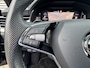 Skoda Kamiq 1.0 TSI 110pk DSG-7 Sport Business | Panoramadak | Trekhaak | Stoelverwarming | 18 Inch | Dodehoek | Adaptive Cruise Control |