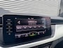 Skoda Kamiq 1.0 TSI 110pk DSG-7 Sport Business | Panoramadak | Trekhaak | Stoelverwarming | 18 Inch | Dodehoek | Adaptive Cruise Control |