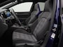 Volkswagen Golf 1.4 eHybrid 245 pk DSG GTE | Panoramadak | Trekhaak | IQ Light | Stuur-/stoelverwarming | Head-up display | Achteruitrijcamera