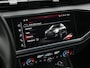 Audi Q3 45 TFSI e 245 pk S-tronic Advanced edition | Sportstoelen | Stoelverwarming | Parkeersensoren voor/achter | Adaptive Cruise | Standkachel | 18 inch