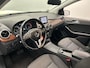 Mercedes-Benz B-klasse 250 Ambition 211PK Trekhaak Navigatie Stoelverwarming
