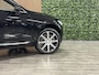 Volvo XC60 T8 AWD Recharge Inscription | Adaptieve Cruise Control | Standkachel met Volvo On Call App | Stoelverwarming | Pilot Assist | BLIS Dode Hoek Detectie | Parkeercamera | Schuifdak | 20 Inch | Bestuurdersstoel elektrisch geheugen | Lederen bekleding | Zittin