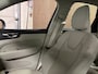 Volvo XC60 T8 AWD Recharge Inscription | Trekhaak | Adaptieve Cruise Control | Standkachel met Volvo On Call App | Stoelverwarming voor+achter | Stuurwielverwarming | Full LED Meesturende koplampen | Pilot Assist | BLIS Dode Hoek Detectie | Parkeercamera | Bestuurde