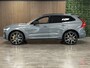 Volvo XC60 T8 AWD Recharge Polestar Engineered | 360° Camera | Harman Kardon | Head-Up Display | 22 Inch | 455pk | Black Pack zwarte logo's | Adaptieve Cruise Control | Stoelverwarming voor+achter | Stuurwielverwarming | Full LED Meesturende koplampen | Pilot Assist