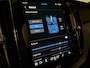 Volvo XC60 T8 AWD Recharge Polestar Engineered | 360° Camera | Harman Kardon | Head-Up Display | 22 Inch | 455pk | Black Pack zwarte logo's | Adaptieve Cruise Control | Stoelverwarming voor+achter | Stuurwielverwarming | Full LED Meesturende koplampen | Pilot Assist